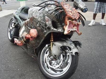 Predator Bike - un extraterestru incarnat intr-o Hayabusa Predator Bike - un extraterestru incarnat intr-o Hayabusa