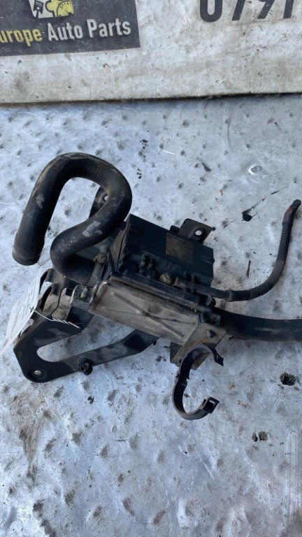Preincalzitor apa BMW seria 3 E46 2.0 D an 2001 cod 6904668