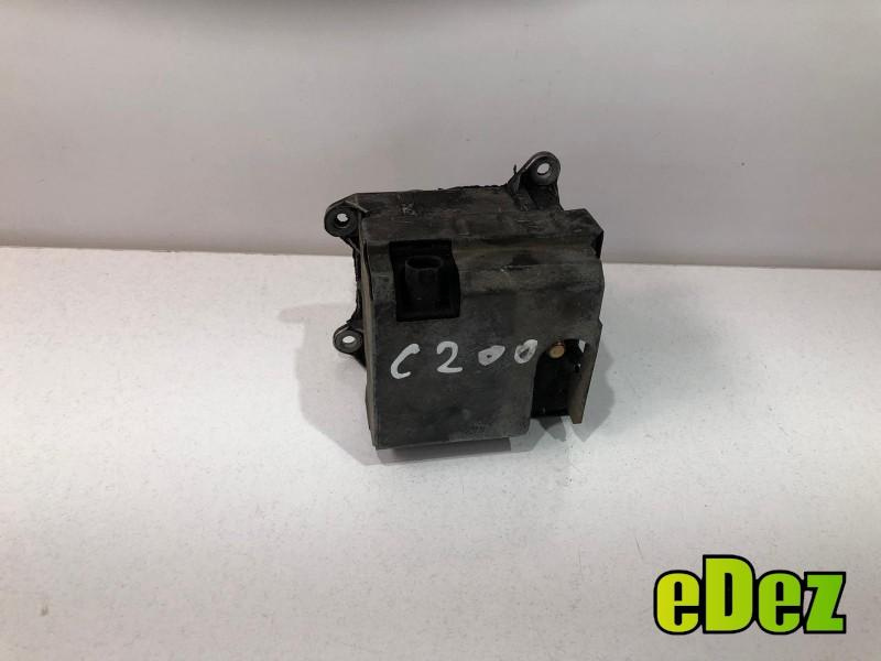 Preincalzitor apa Mercedes C-Class (2001-2007) [W203] 2.7 cdi a2031500154