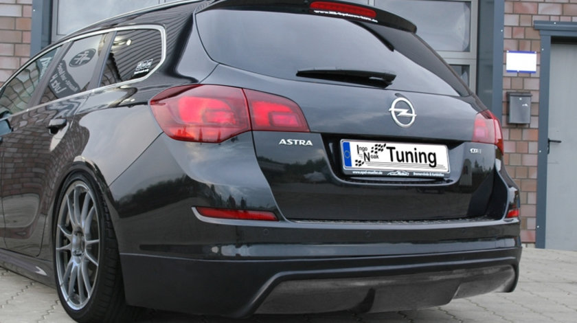 Prelungire bara spate fusta plastic ABS ( doar pentru se potriveste Astra J Sportstourer incepand cu anul 11/2008- nu se potriveste pe OPC Modelle ) pentru Opel Astra J 5 usi + Sportstourer incepand cu anul 11/2008- pentru toate variantele se potrive