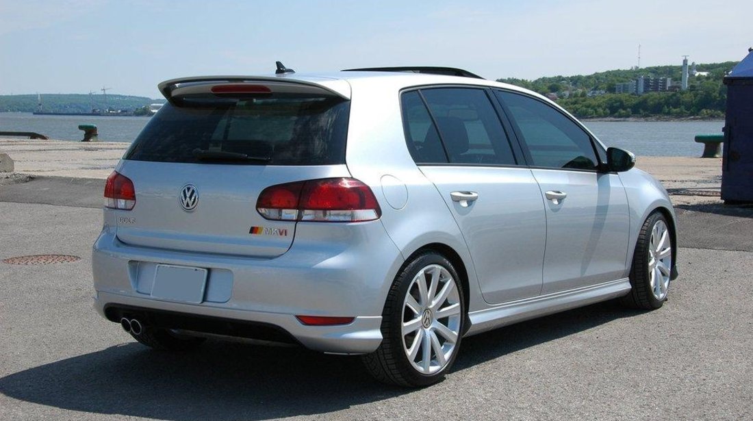 Prelungire bara spate VW Golf 6 cu gaura de evacuare