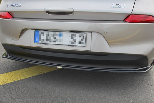 Prelungire Centrala Bara Spate Difuzor ( fara VERTICAL Bara) HYUNDAI I30 MK3 HATCHBACK HY-I30-3-RD1C