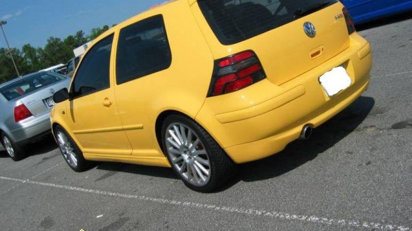 Prelungire fusta spoiler bara spate editie aniversara 25 jubi VW Golf 4 ver1