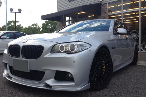 Prelungire spoiler bara fata BMW F10 F11 Hamann ver.2 pt bara pachet M tech Aerodynamic