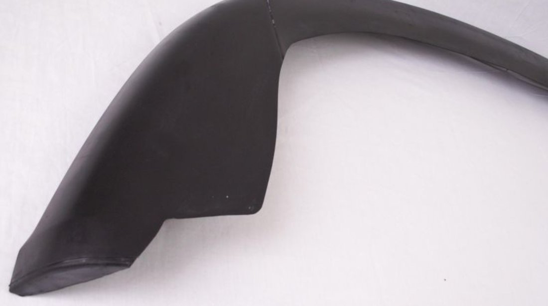 Prelungire spoiler fusta extensie bara fata VW Golf 5 V GTI Editie 30