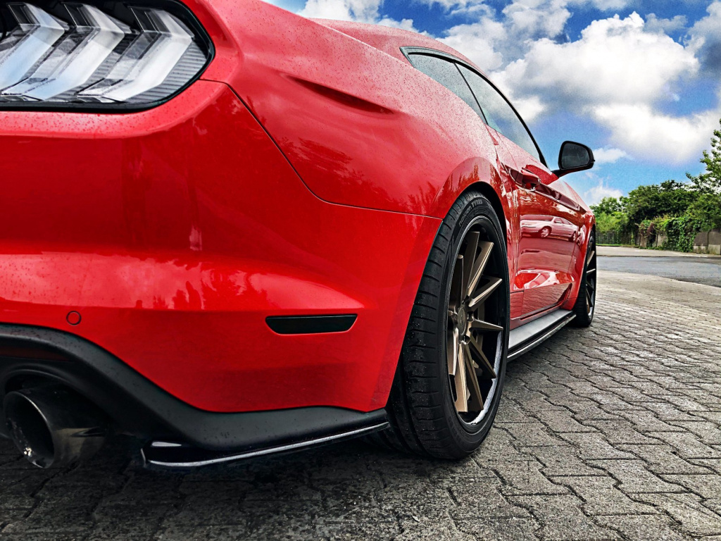 Prelungiri Spate Splitere laterale Ford Mustang Mk. 6 Facelift FO-MU-6F-RSD1G