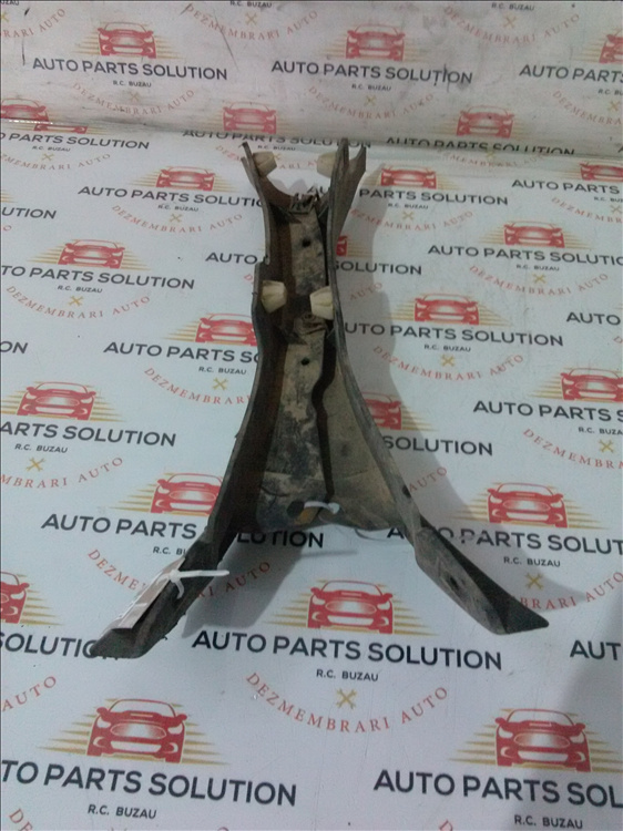 Pres aparatoare noroi (2 buc) AUDI A4 2.0 TDI an fabr. 2011