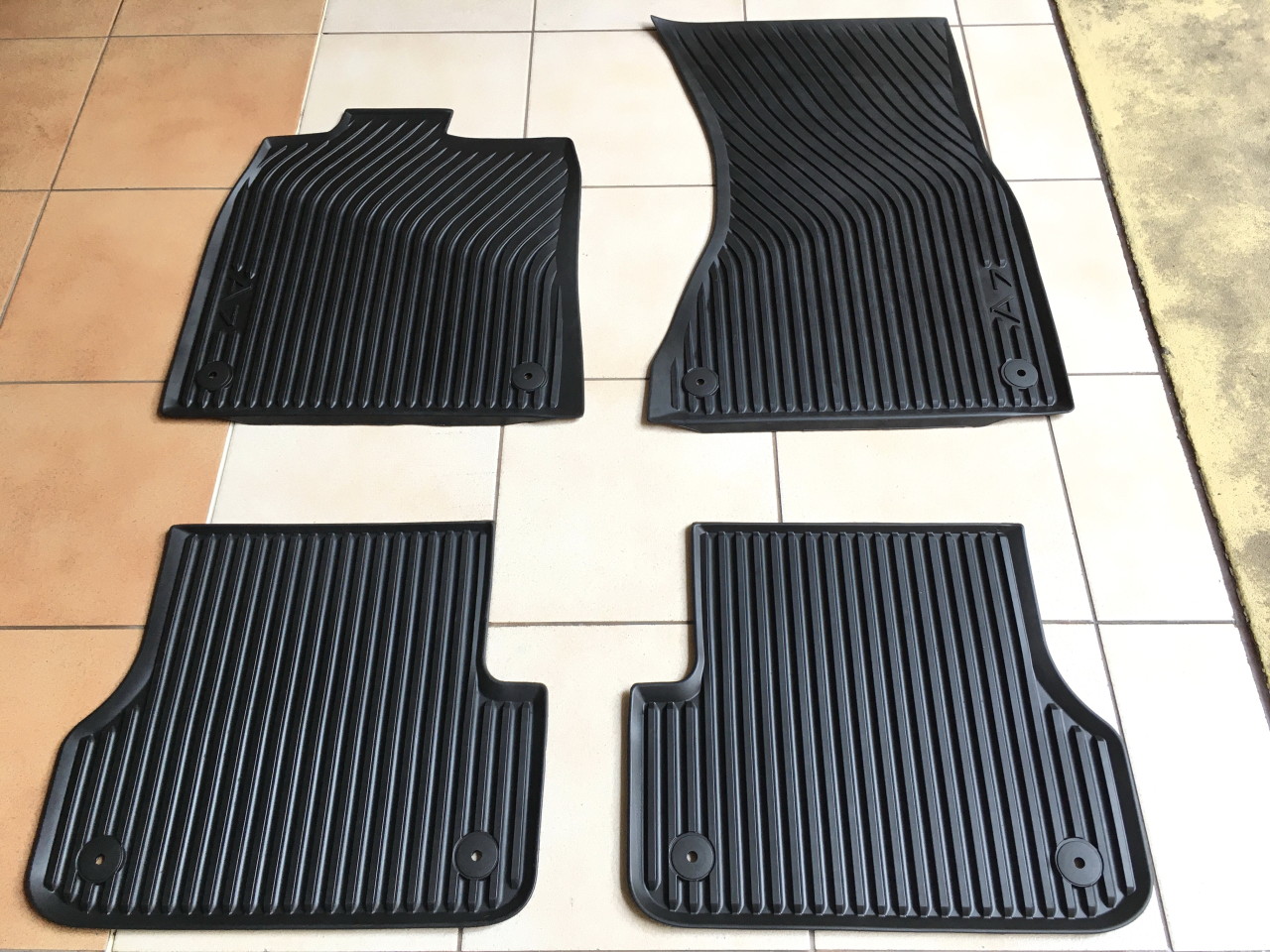 Presuri Originale Audi A7 ( 11' - 18' )