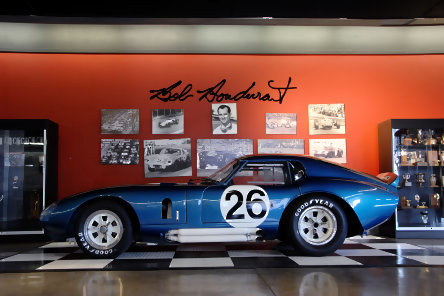 Pret record pentru o masina americana! Un Shelby Daytona s-a vandut cu 7,25 milioane$