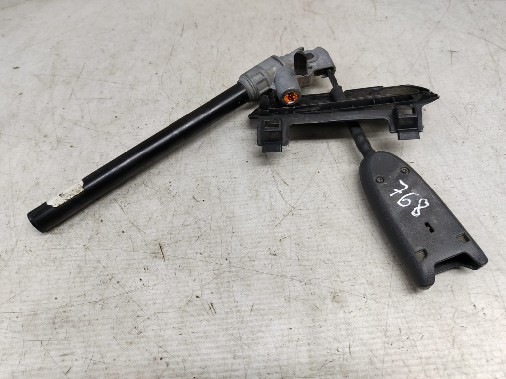 Pretensioner 6013053 Renault Megane 2 [2002 - 2006] 1.9 dci F9Q800