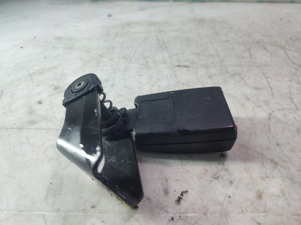 Pretensioner 7059771 BMW Seria 5 E60/E61 [facelift] [2007 - 2010] 3.0 m57 D306D3