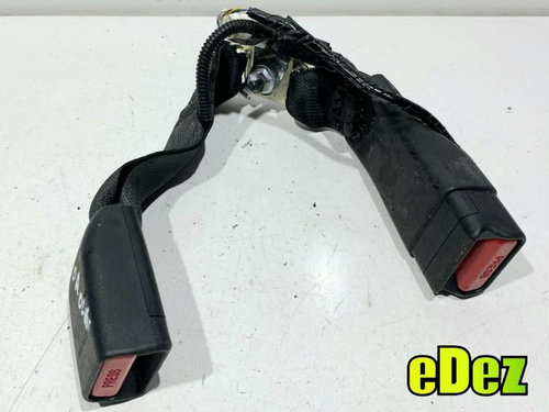Pretensioner centura de siguranta dreapta si mijloc spate Toyota Corolla (2012-2018)