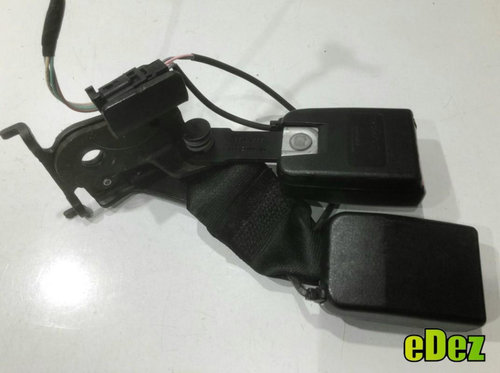 Pretensioner centura de siguranta stanga si mijloc spate Renault Megane 3 (2008-2012) 888430005r