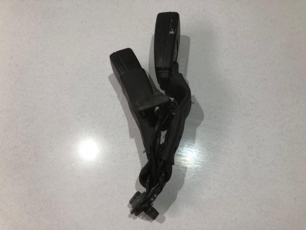 Pretensioner centura de siguranta stanga si mijloc spate 73480-05060-c Toyota Avensis 3 T27 [2009 - 2011]