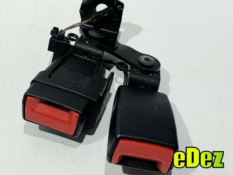 Pretensioner centura de siguranta stanga si mijloc spate Audi A7 (2010-2018) [4g] 4G0857739A