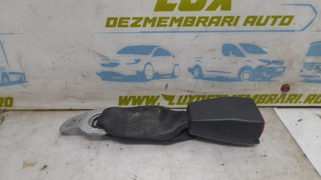 Pretensioner centura spate 8226039 BMW Seria 3 E46 [1997 - 2003]