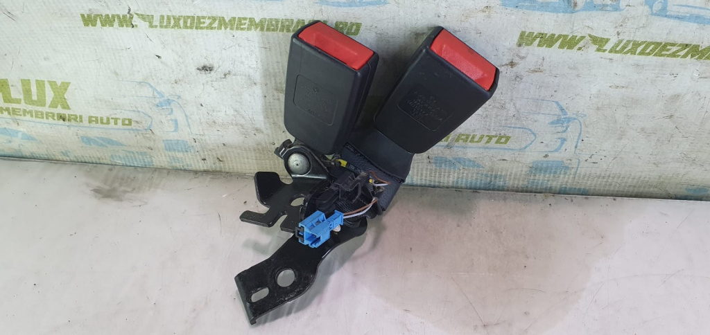 Pretensioner centura spate a2058600469 Mercedes-Benz C-Class W205/S205/C205 [2014 - 2018] 2.2 cdi om651921