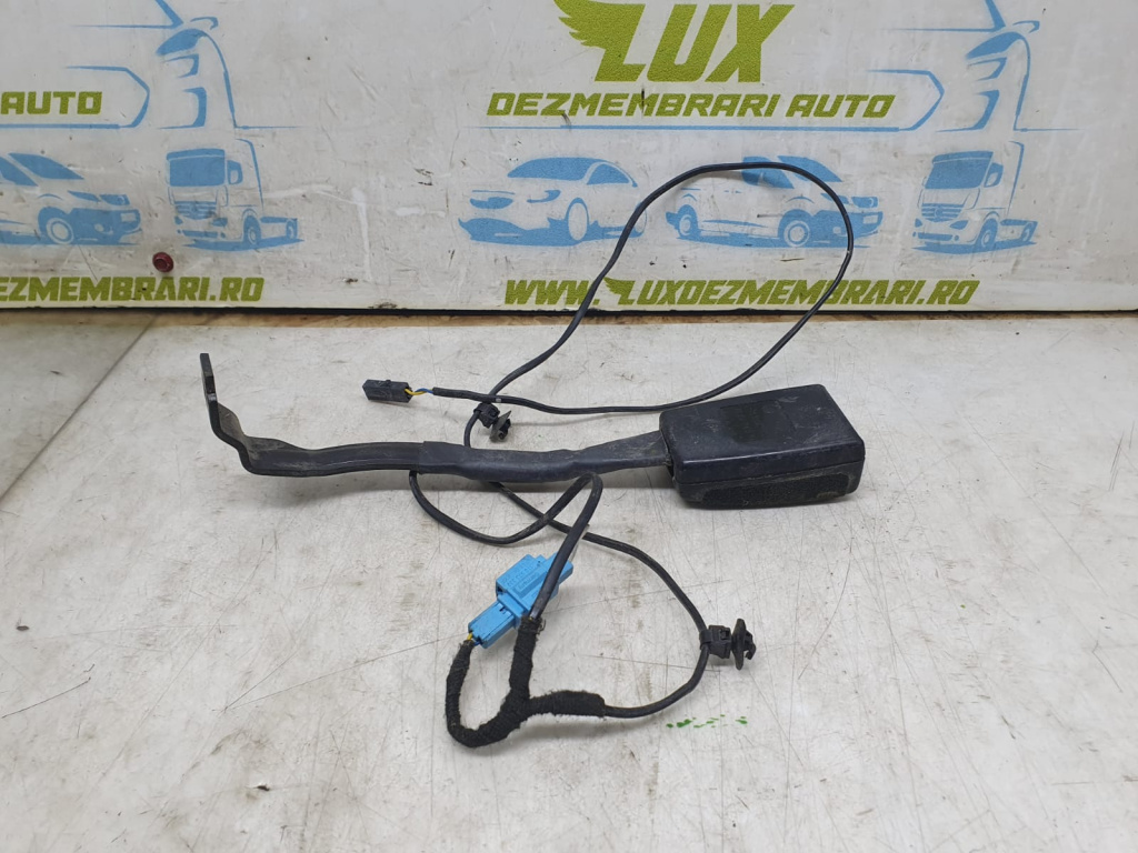 Pretensioner dreapta fata 1k8857756d Volkswagen VW Passat CC [2008 - 2012]