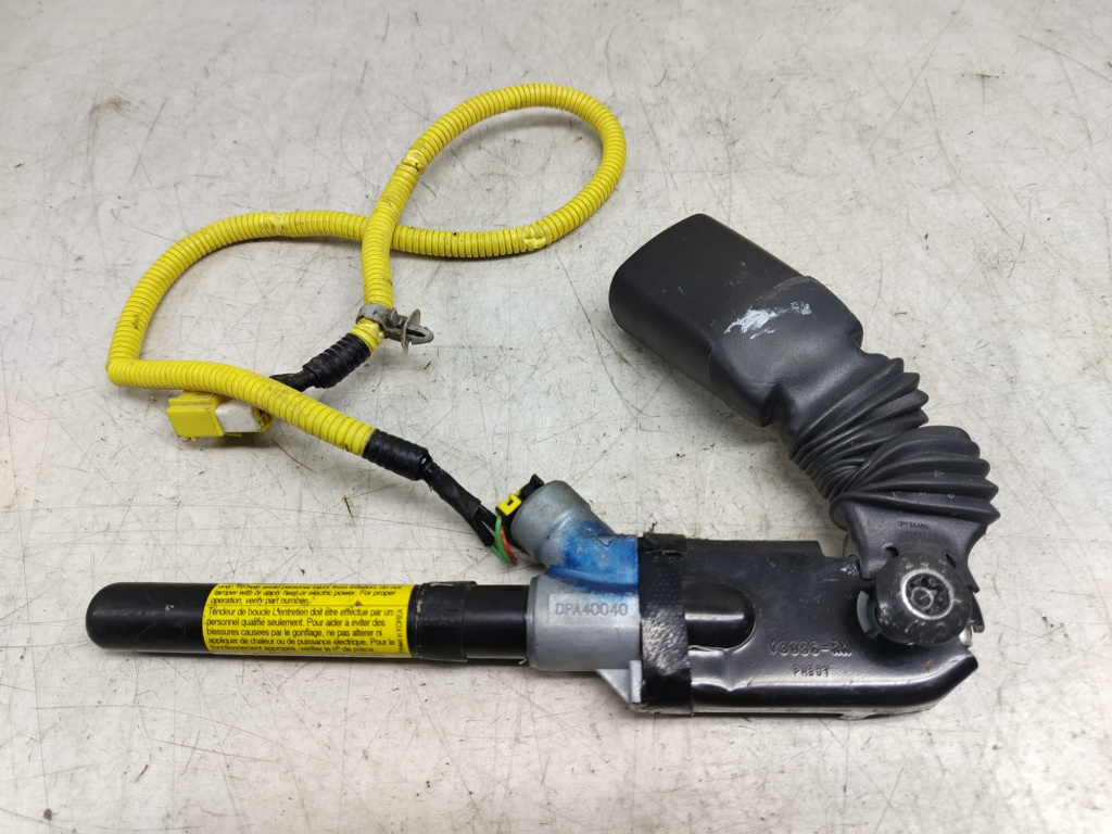Pretensioner dreapta fata y3096rh Opel Antara [2006 - 2011]