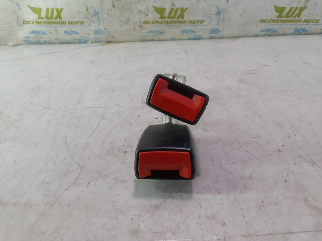 Pretensioner spate 1k0857739m Volkswagen VW Golf 6 [2008 - 2015] 1.6 tdi CAYC