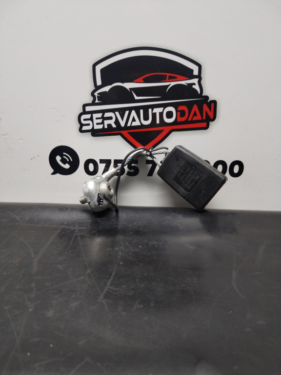 Pretensionere BMW Seria 5 (2010-2017) [F10] 2.0 Motorina 2011, 724327307