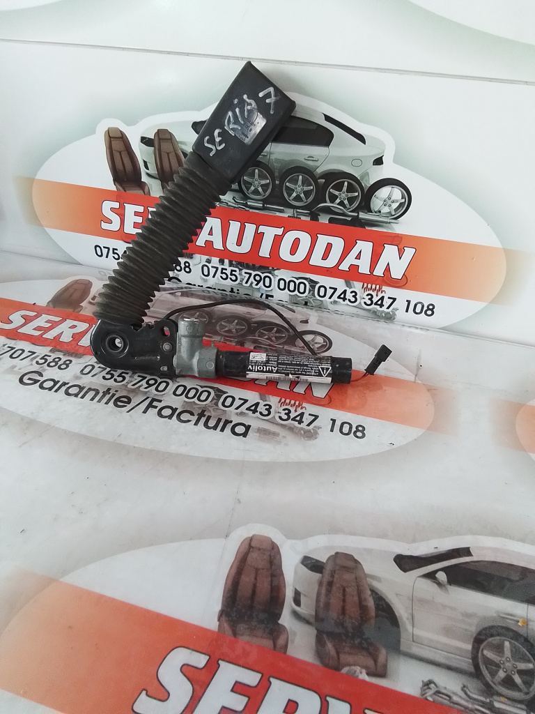 Pretensionere BMW Seria 7 (2008-2015) [F01, F02] 3.0 Motorina 2012, 615796400B