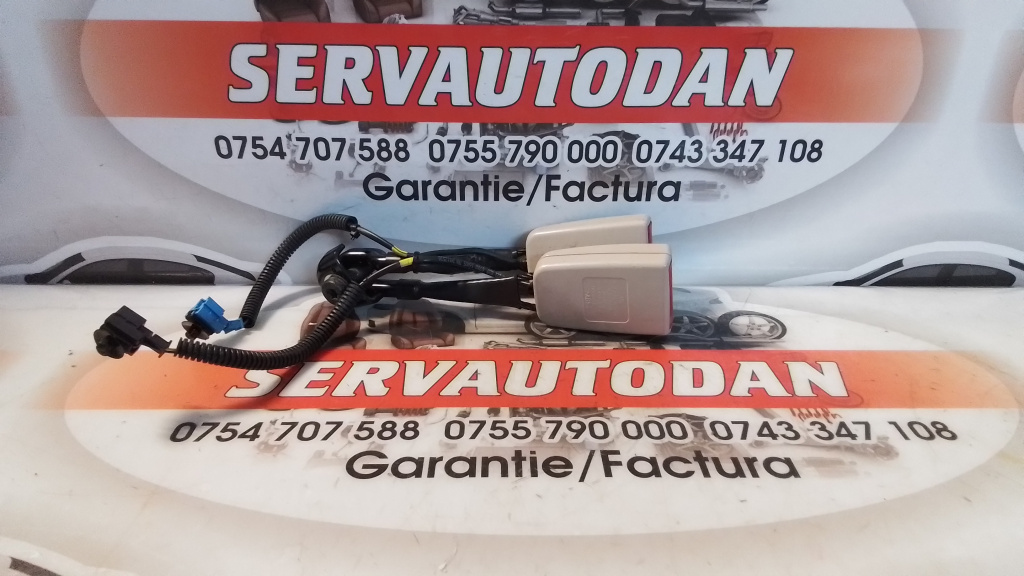 Pretensionere Mercedes-Benz S-Class (2014->) [W222] 3.0 Motorina 2018, A2228600869