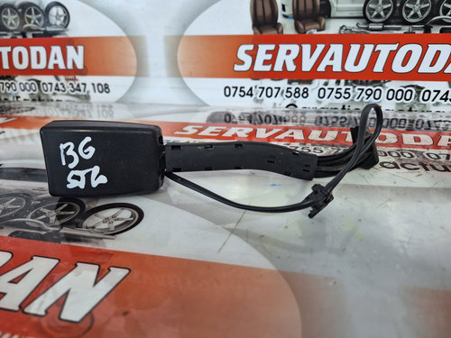 Pretensionere Volkswagen Passat B6 3C (2005-2010) 1.9 Motorina 2006, 3C0857755
