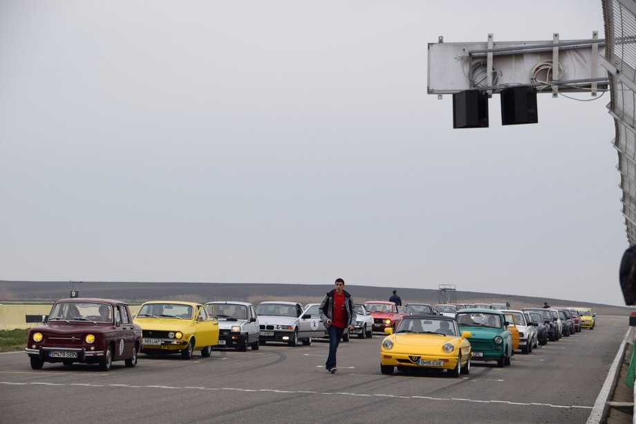 Prima etapa Romanian Retro Racing la MotorParc Romania din Adincata