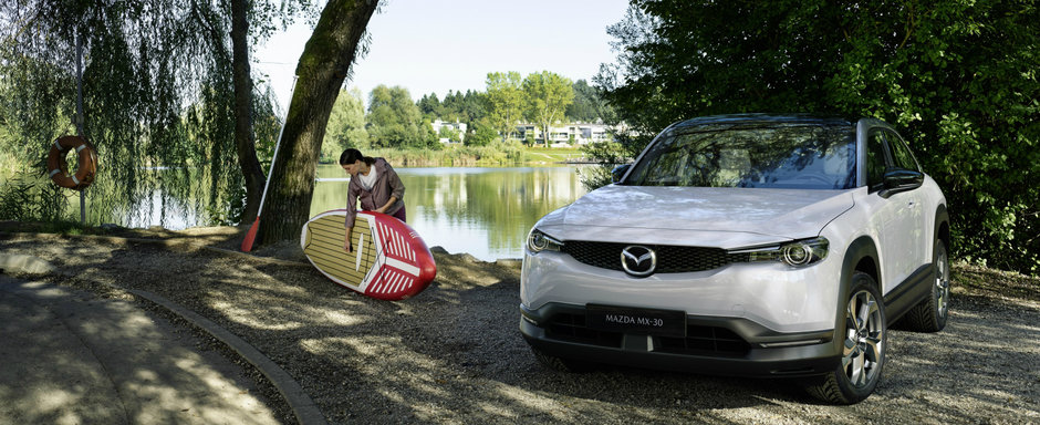 Prima masina electrica de la MAZDA a intrat in productie. Livrarile incep la toamna Prima masina electrica de la MAZDA a intrat in productie. Livrarile incep la toamna