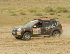 Prima victorie pentru Dacia Duster intr-un raliu!