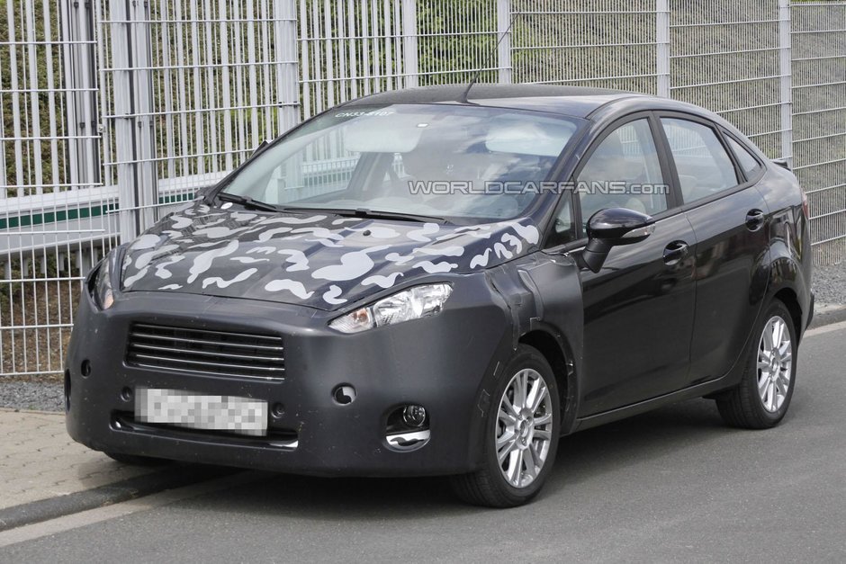 Primele imagini cu Ford Fiesta Sedan Primele imagini cu Ford Fiesta Sedan