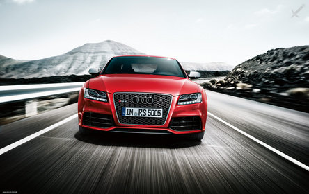 Primele imagini cu noul Audi RS5! Primele imagini cu noul Audi RS5!