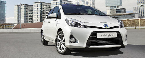 Primele imagini cu Toyota Yaris Hybrid