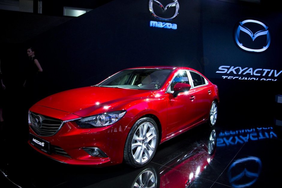 Primele imagini reale cu noua Mazda6