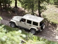 Primele poze cu noul Jeep Wrangler 2011