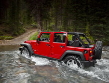 Primele poze cu noul Jeep Wrangler 2011