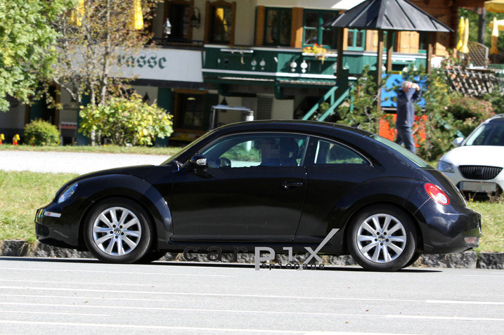 Primele poze cu noul Volkswagen Beetle! Primele poze cu noul Volkswagen Beetle!