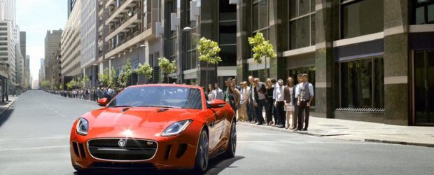 Primele reclame la noul Jaguar F-Type te fac sa-l doresti