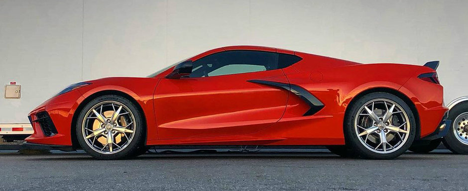 Primul Corvette cu motor central din istorie. VIDEO cu sunetul propulsorului V8 aspirat Primul Corvette cu motor central din istorie. VIDEO cu sunetul propulsorului V8 aspirat