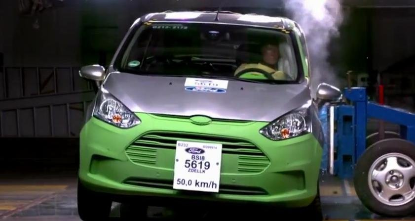 Primul crash-test cu noul Ford B-Max construit la Craiova