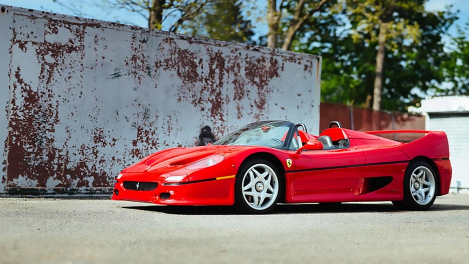 Primul Ferrari F50