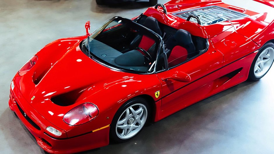 Primul Ferrari F50