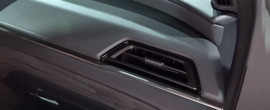 Primul Lexus TX din istorie a debutat oficial. Cel mai nou model al japonezilor masoara nu mai putin de 5.17 metri in lungime si ofera pana la 406 cai sub capota. Cum arata in realitate Primul Lexus TX din istorie a debutat oficial. Cel mai nou model al japonezilor masoara nu mai putin de 5.17 metri in lungime si ofera pana la 406 cai sub capota. Cum arata in realitate