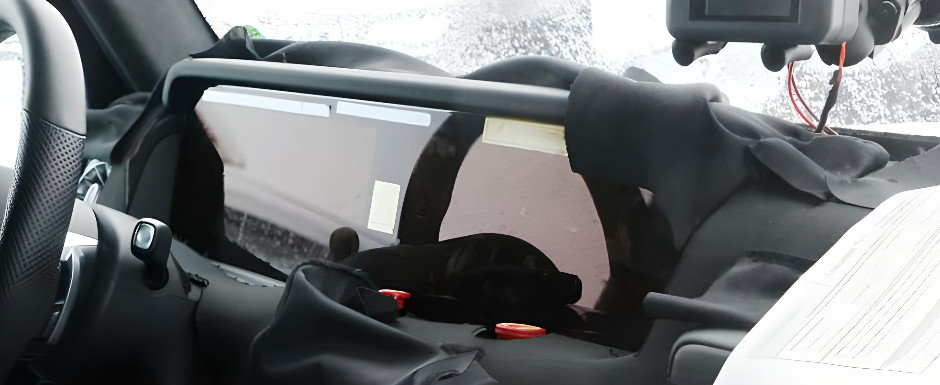 Primul Mercedes G-Class cu propulsie electrica din istorie, surprins pentru prima oara in teste. Viitorul off-roader al nemtilor a fost fotografiat cu un display urias la nivelul bordului Primul Mercedes G-Class cu propulsie electrica din istorie, surprins pentru prima oara in teste. Viitorul off-roader al nemtilor a fost fotografiat cu un display urias la nivelul bordului