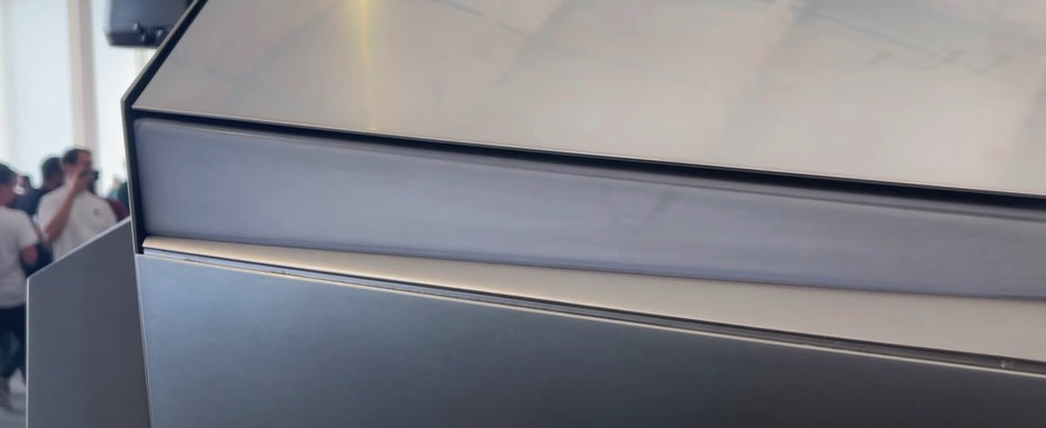 Primul pick-up de la Tesla a debutat oficial si e diferit de tot ce ai vazut vreodata in viata ta. Americanii au prezentat acum o noua versiune a celebrului Cybertruck Primul pick-up de la Tesla a debutat oficial si e diferit de tot ce ai vazut vreodata in viata ta. Americanii au prezentat acum o noua versiune a celebrului Cybertruck