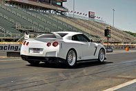 Priveste, Greenzilla! Switzer prezinta noul GT-R E900