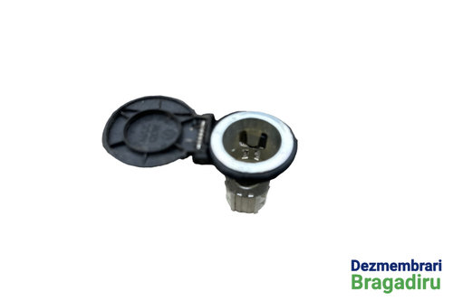 Priza 12V Volkswagen VW Golf 6 [2008 - 2015] Hatchback 5-usi 2.0 TDI MT (110 hp) Cod motor CBDC Cod ...