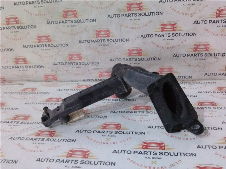 Priza aer RENAULT KANGOO 1.5 DCI an fabr. 2010