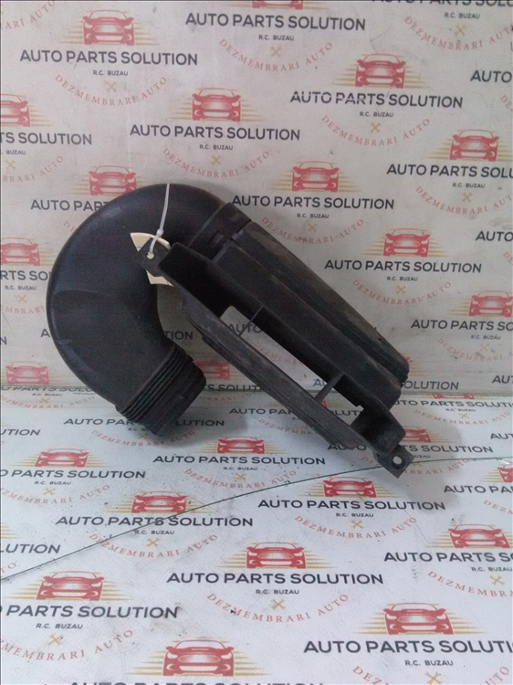 Priza aer VW PASSAT B 6 2.0 TDI an fabr. 2010